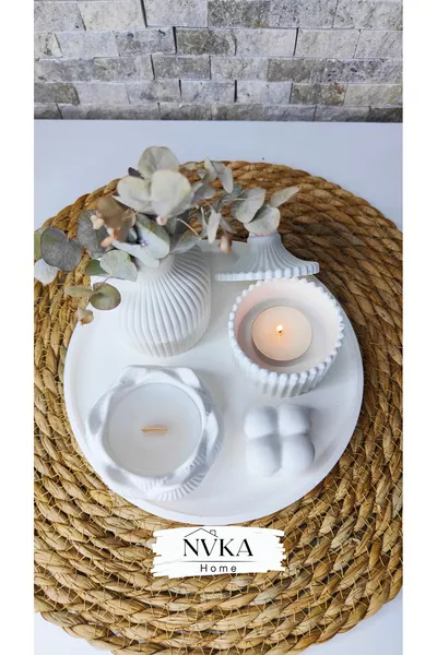 Set van 4 Gestreepte vaas + Lotus kandelaar + bewaardoos met deksel + bubbel decoratief object