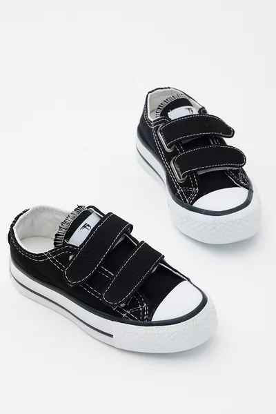 حذاء سنيكرز للأطفال للجنسين أسود بمقاس مريح مع إغلاق لاصق