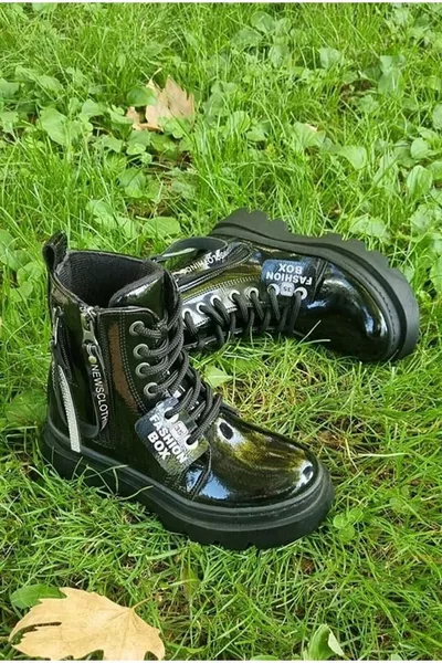 حذاء بوت للبنات مبطن ودافئ بمرونة ونعل عالٍ بسحاب