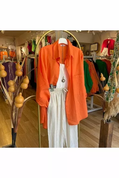 Chemise en lin oversize pour femme, couleur Truncu foncé, avec une seule poche