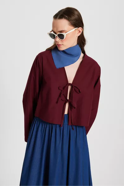 Blouse femme en popeline bordeaux à nouer devant 
