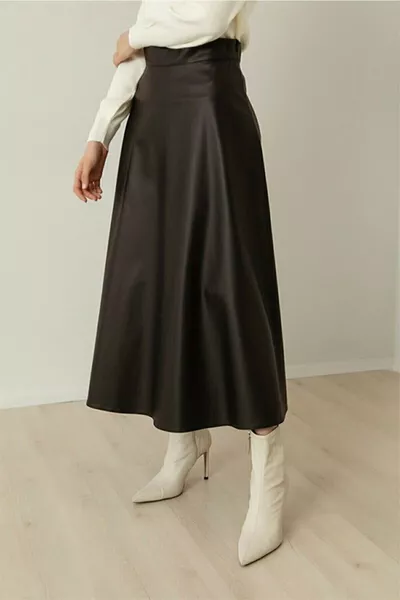 Дамска кожена черна пола Мевлана