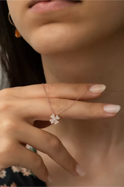Ayar Silver Mini Clover Necklace Women's Silver Necklace