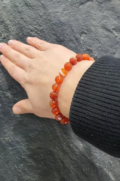 Гривна от естествен камък Мадагаскар Ахат 8 мм (с камъчна подарък) (Премахва отрицателната енергия)