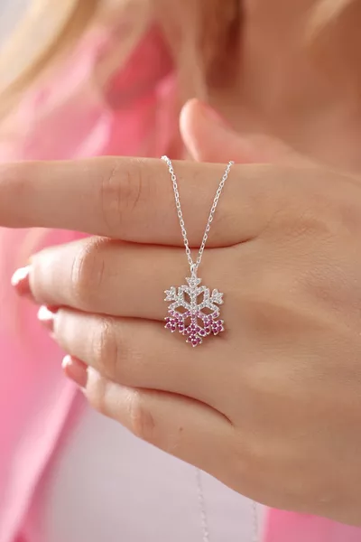 Women's Adjustable Silver Chain Ruby Red Gradient Snowflake Necklace