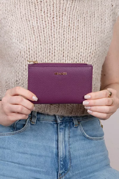 محفظة نسائية جلدية حقيقية مع زر ضغط وسحاب  فلودر باللون البنفسجي