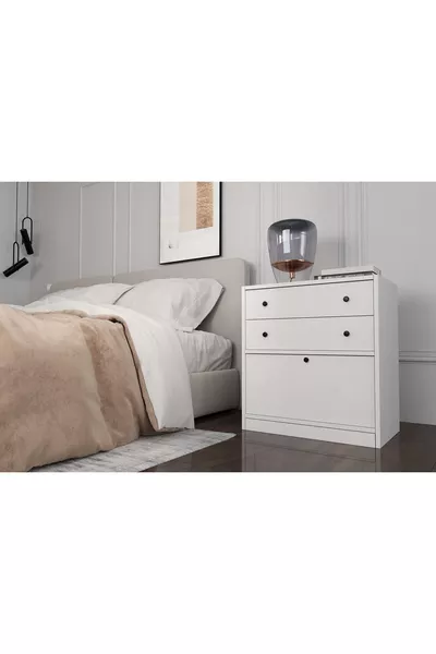 خزانة بيضاء ببابين ودرجين بدون شرائط