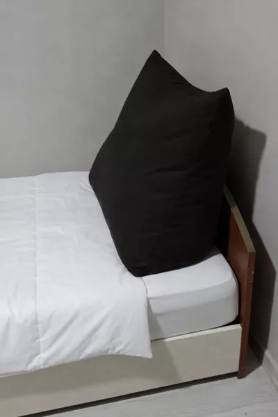 وسادة دعم مثلثية – لتخفيف التعب عن الظهر والساقين والقدمين – نموذج إيكو مريح