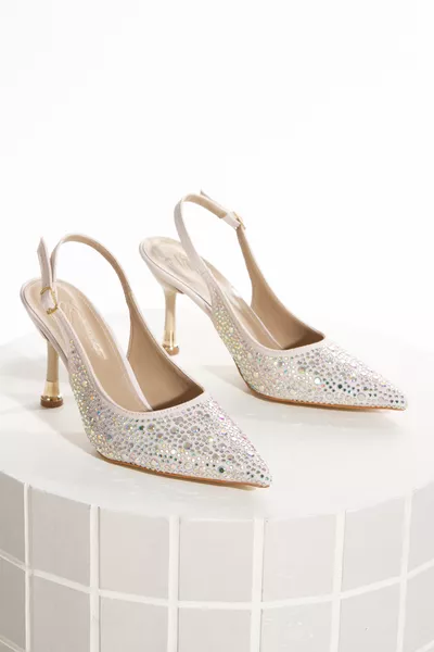 Satinbesetzte spitze Damenschuhe mit dünnem Absatz für festliche Anlässe