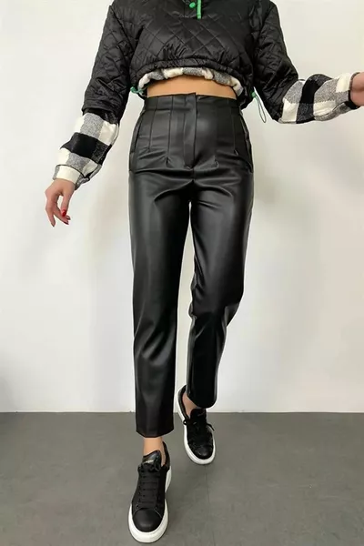 Pantalon en cuir taille haute