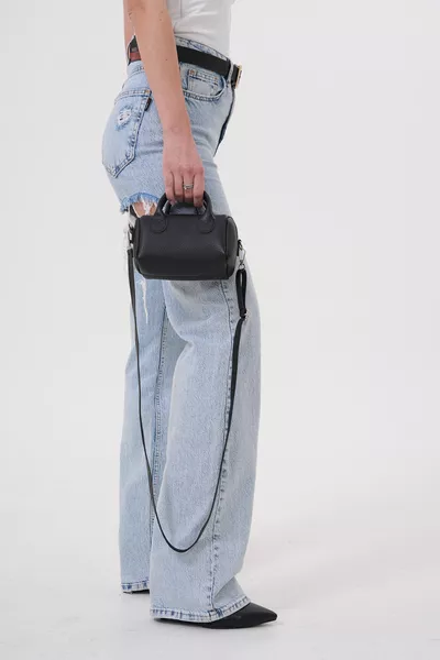 Siyah Kadın Mini Küçük El ve Omuz Çantası Ayarlanabilir askılı Fermuarlı Minimal Günlük Şık 