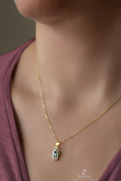 قلادة عين حامي، يد فاطمة، حبة حظ وجلب الخير، مرصعة بالعين الزرقاء، من الذهب الأصفر عيار ، سلسلة فضية