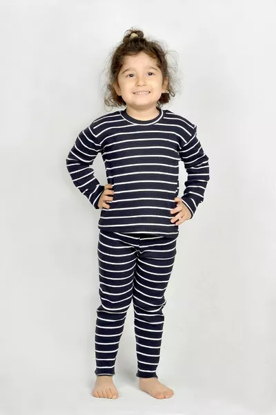 طقم أطفال بناتي - شبابي من قماش كاشكورسي مرن مخطط بالأزرق الداكن والأبيض