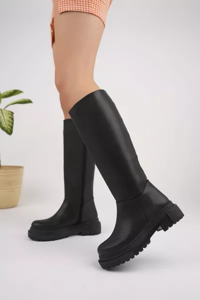 حذاء نسائي بربري بكعب سميك