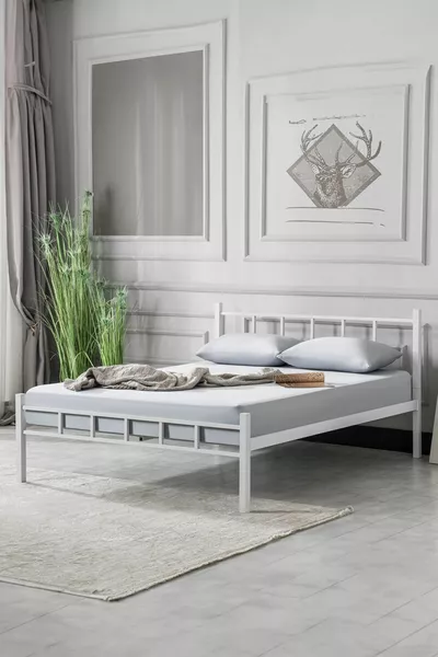 سرير معدني، سرير معدني أبيض، مزدوج