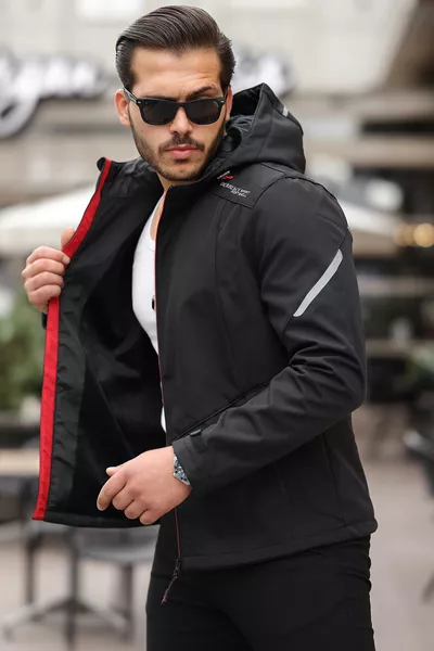 سترة رجالية مضادة للماء والرياح من نوع سوفتشيل