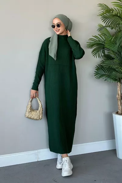 Abito in maglia a coste verde