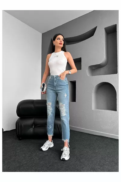 Jean Mom Bleu Déchiré aux Chevilles