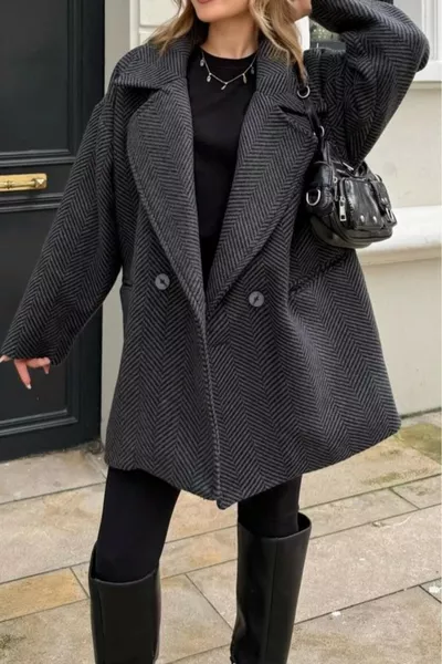 معطف قصير مبطن بحجم عادي وتفصيل عظم السمكة باللون الأسود الأنثراسيت