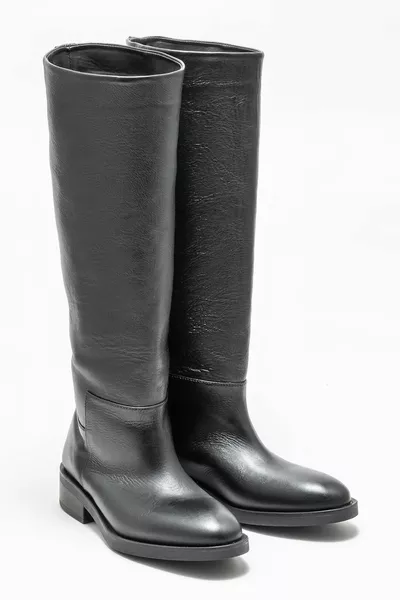 Stivali bassi da donna in pelle nera