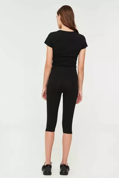 Черные хлопковые леггинсы-капри