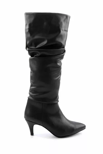 Черные женские сапоги 