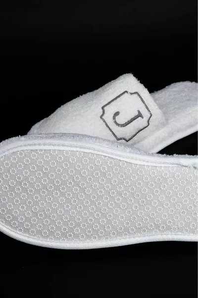 J lettre serviette bain spa maison hôtel pantoufles de maternité pantoufles pantoufles à semelle épaisse