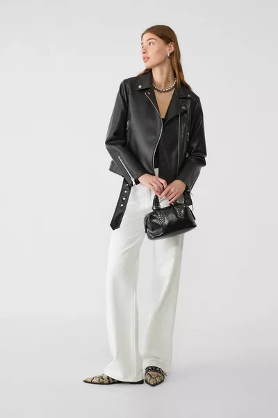 байкерская куртка из искусственной кожи