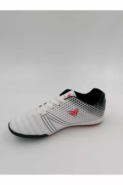  Scarpe Astroturf di colore bianco