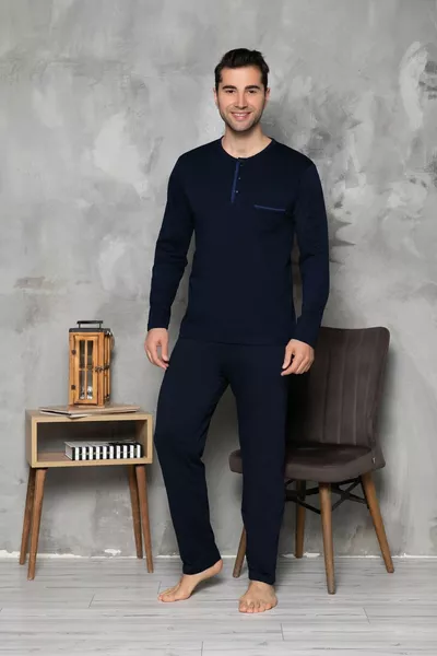 طقم بيجامة رجالي