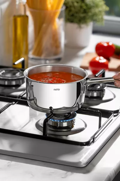 Сребърен стоманен сосиер  см без капак