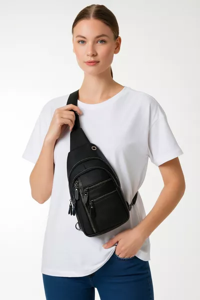 حقيبة صدر جلدية بحمالة عابرة، حقيبة كتف بجيب متعدد، حقيبة يد بيد واحدة مع فتحة لسماعة الأذن