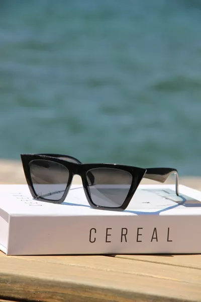 Black Glass Black Frame Classic Women's Sunglasses UV  Ultraviolet Protected