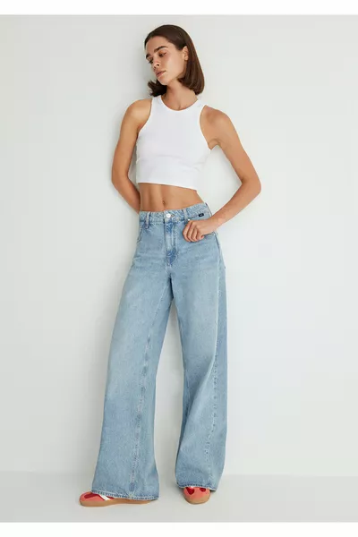 جينز جين بانتلون أزرق فاتح أيقوني مظلل سيينا 