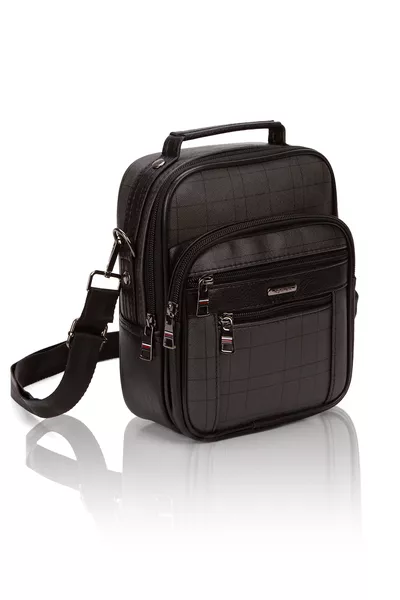 حقيبة كتف رجالية متوسطة الحجم من الجلد الأسود مع تقسيمات وحمالة قابلة للتعديل