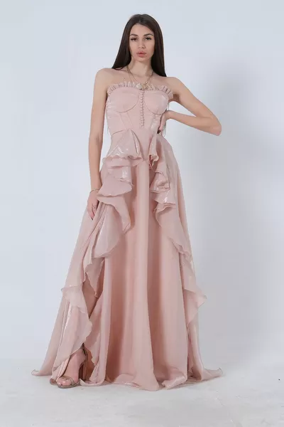 Straplez Yaka Yırtmaçlı Eteği Fırfırlı Abiye Bej 