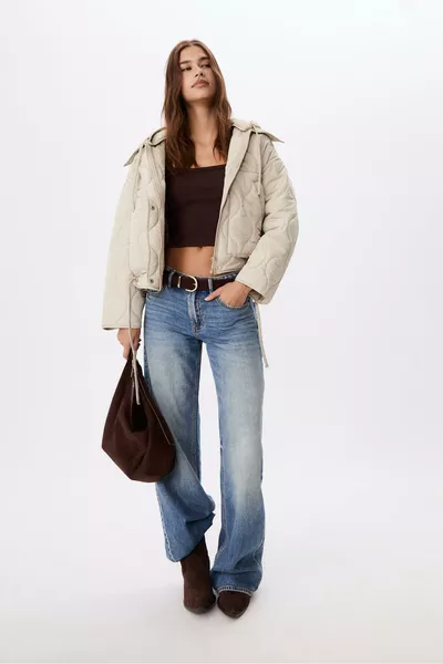 معطف مبطن بغطاء للرأس