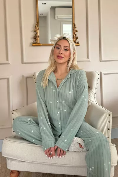 Green Eclipse Patterned Front-Button Plush Fleece Pajama Set