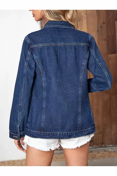 جاكيت جينز نسائي أزرق داكن بقصة بوي فريند