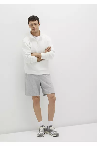 Graue Basic-Shorts 