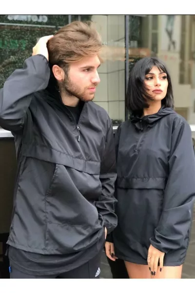 Мужская черная ветровка с капюшоном и карманами-кенгуру на молнии