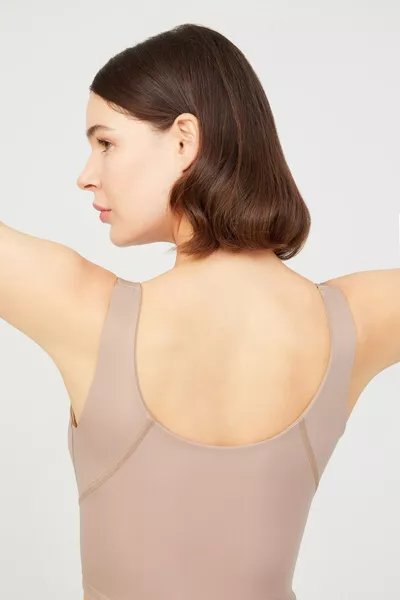 Beige V-Neck Lightly Padded Covered Sports Bra V-neck