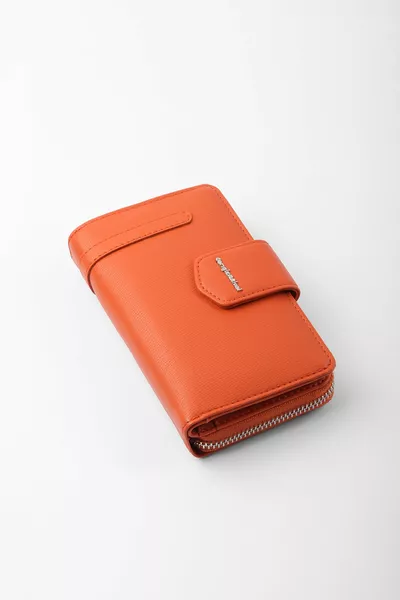 محفظة نسائية قرميدية