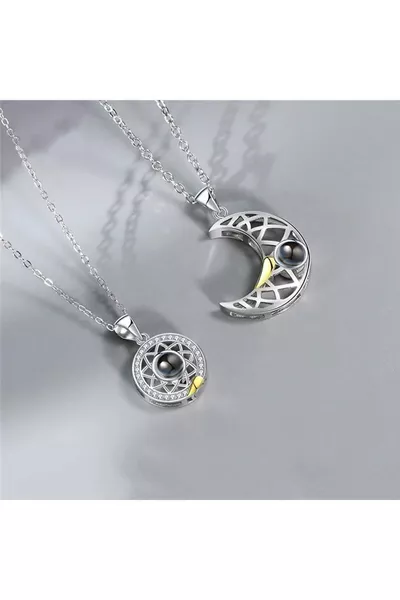 Mond- und Sonnen-Magnet-Liebesketten mit Projektion in  Sprachen, 'Ich liebe dich', Partnerketten