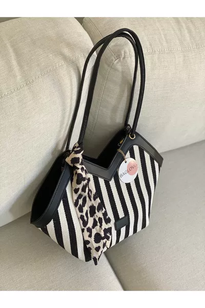 New Season Scarf and Straw Detail Women's Shoulder Bag