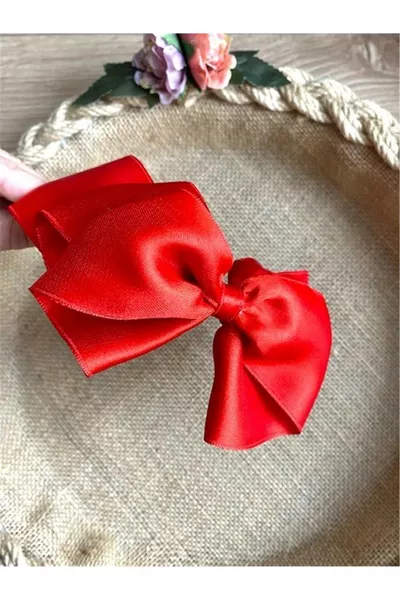 Maternity Crown with Large Bow