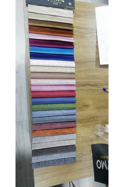 Ezgi Bed / Hoofdeinde KLEUROPTIES BESCHIKBAAR