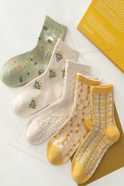 جوارب نسائية بنقشات، طقم من خمسة