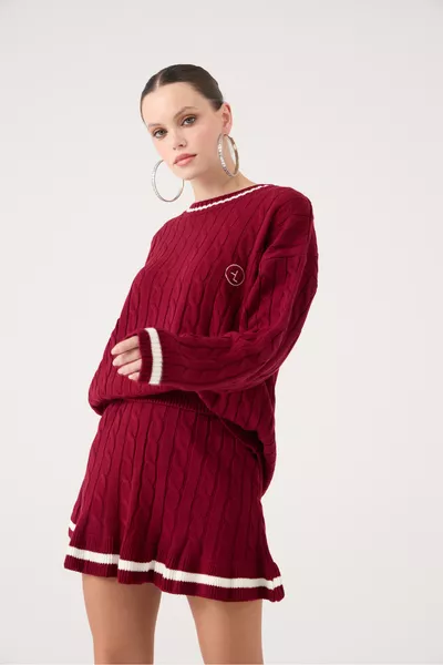 تنورة ميني صوفية هارولد بورجوندي بنقشة محبوكة وخصر مطاطي