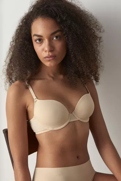 صدرية بدون حشوة بلون الجلد مع أسلاك